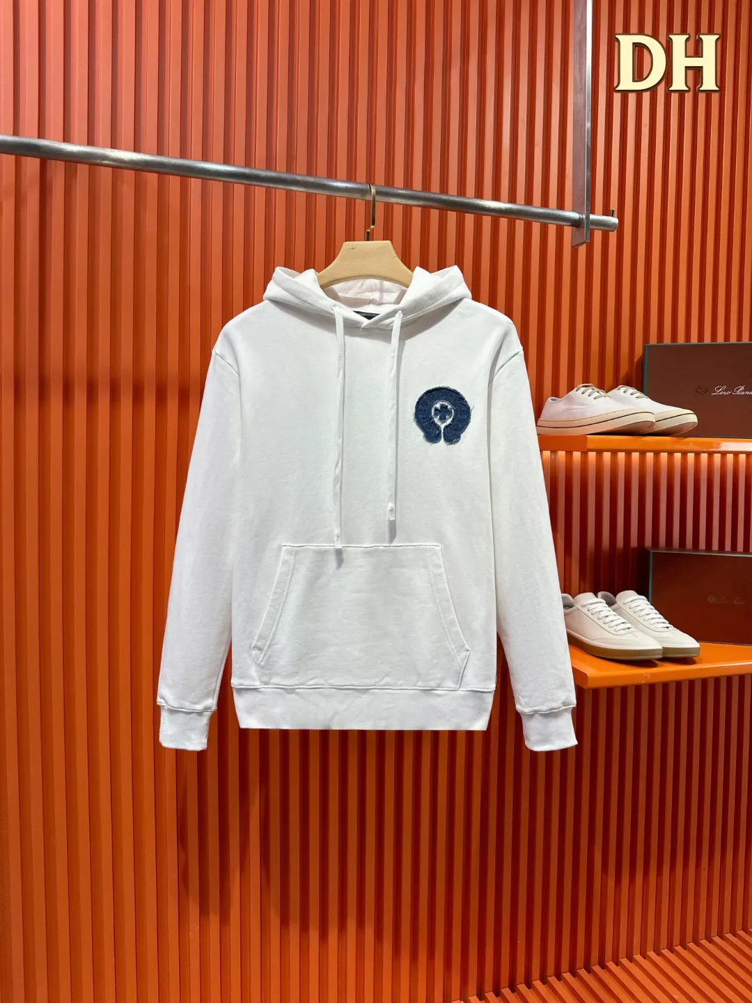 Chrome Hearts CH S-XL 26SS 💥 Classic 🪡 logo ✝️🪡 T ，Hot Sale ， ， Same Style， ！ ， Classic ， ， + ， ， ， ， ， ， ， ， ➕ ， ， Silver ， Classic ， ， ！ ， 、 ， ， 。 ！！ ， ， ， ， ！！ 100% ， Breathable， ， ， ， ， ， ， OS ， ， ， icon！ Premium ， ， ， ！ ：Black White Size：S-XL ： S： 51- 56- 69 M： 52.5- 58- 71 L： 54- 60- 73 XL： 55.5- 62- 75